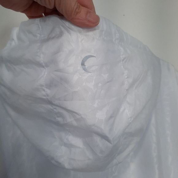 Zyia Activewear White Mesh Lined Jacket Hooded Thumb Holes Womens Size XLarge - Picture 11 of 16